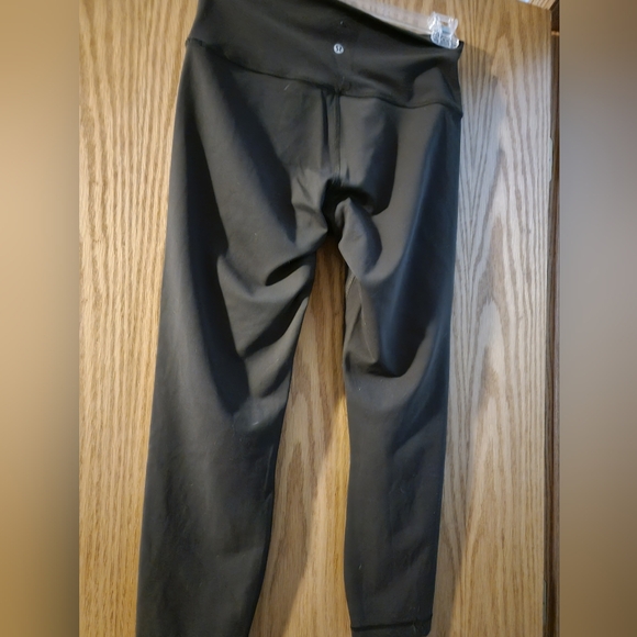 Stylish Dark Green Leggings for Women - Picture 2 of 3